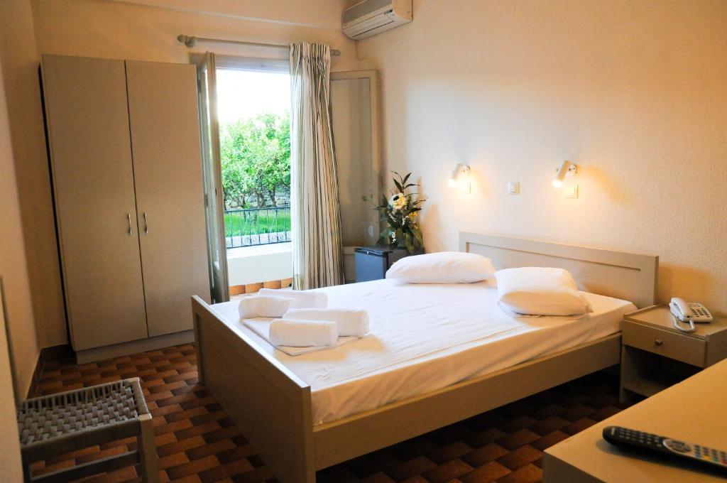 Argostoli Hotel Room photo